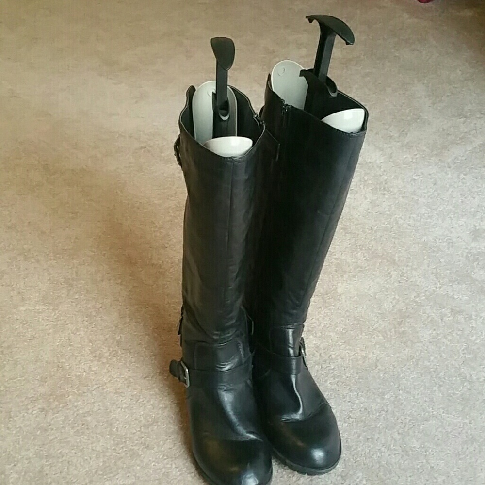 Black Knee Boots